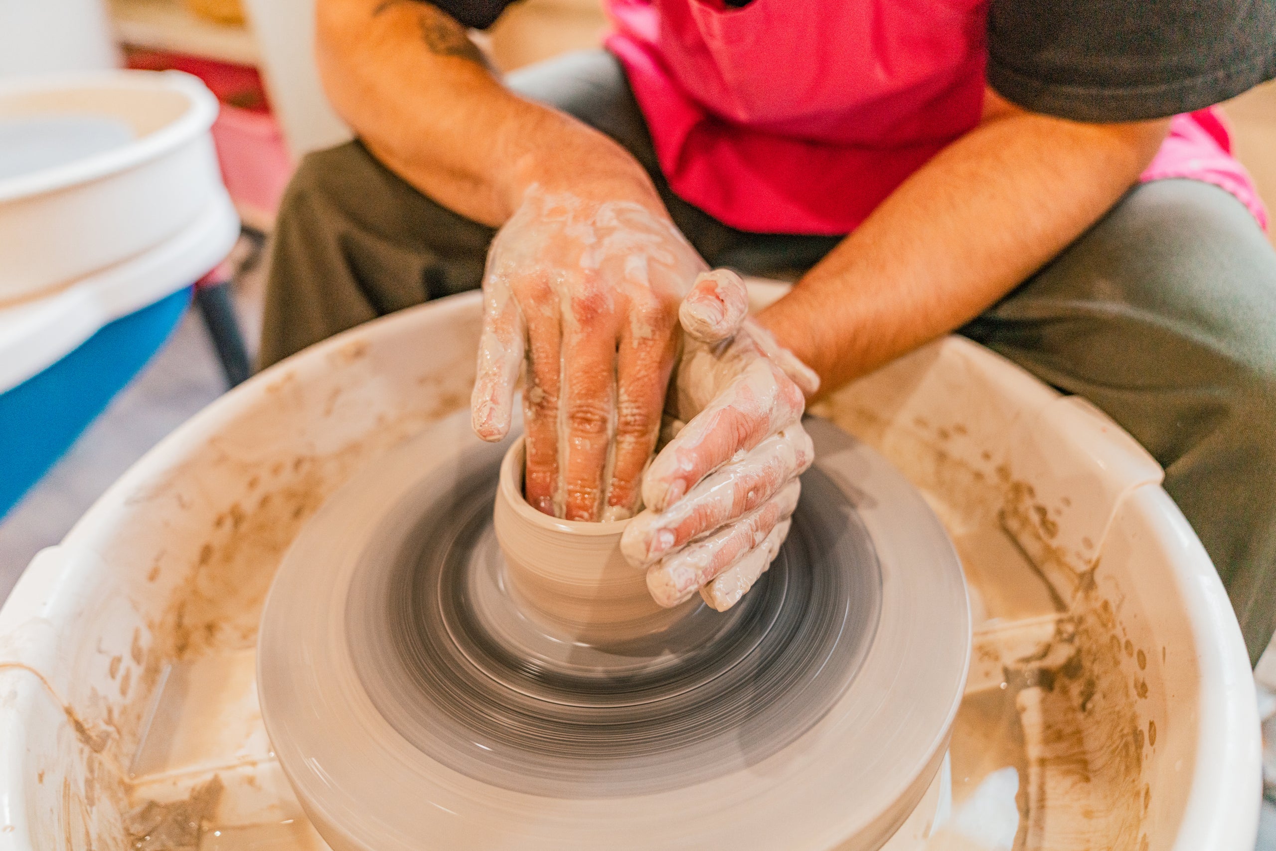 4Week Intro to Potter's Wheel Course 10am Tuesdays Clay with me